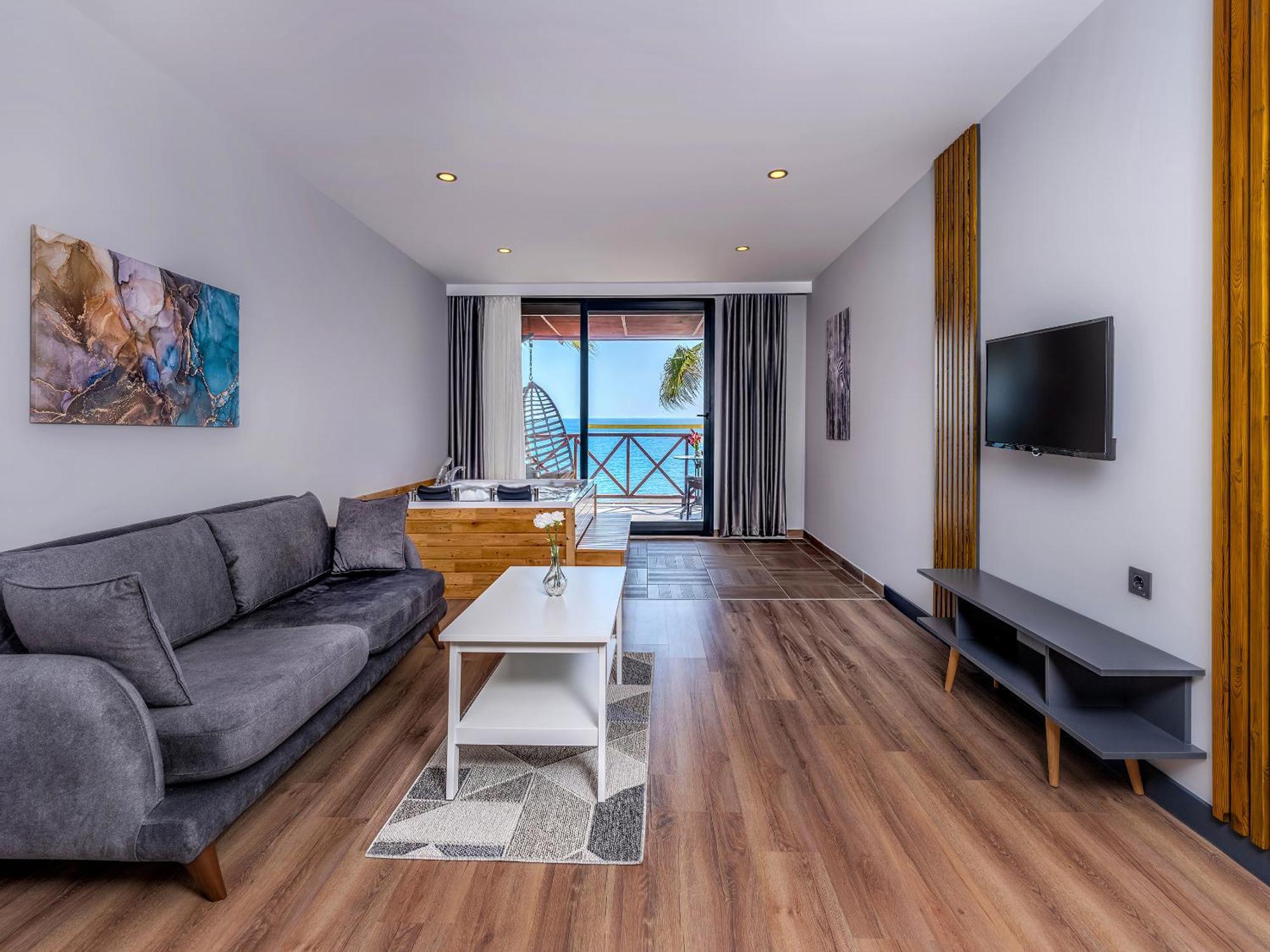 Adora Calma Adults Only 4* Kızılot